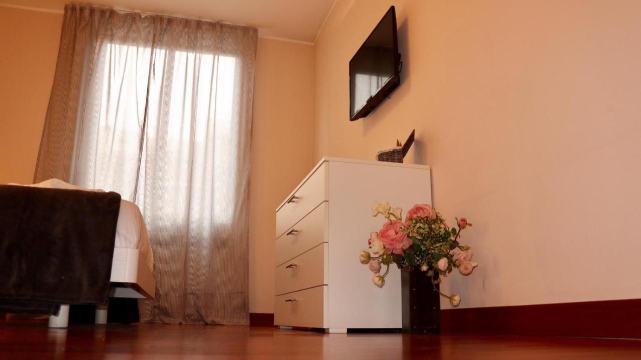 バジーリオ A Casa Di Grace Bed & Breakfast エクステリア 写真